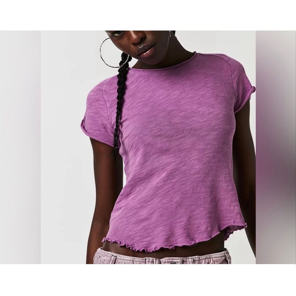 Free People We The Free Be My Baby Tee in plum size small NEW